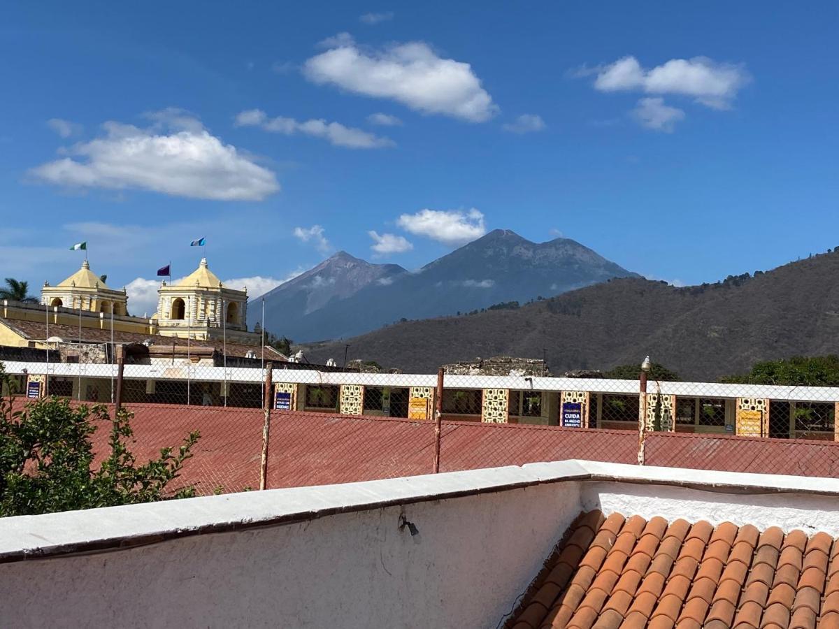 Parador De Antigua Luaran gambar